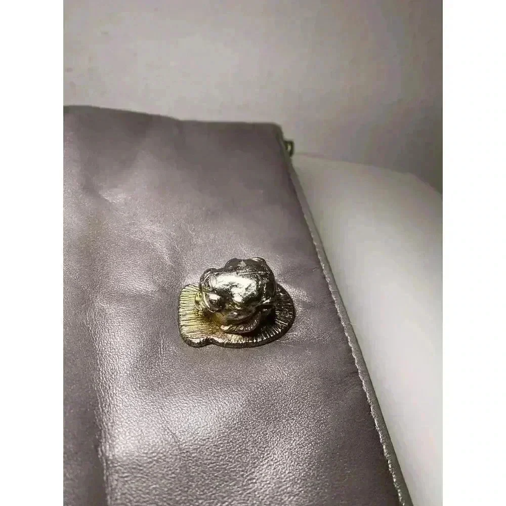 Vintage Ruth Saltz 70s Gray Leather Clutch Bag Silver Tone Lion Emblem No Strap